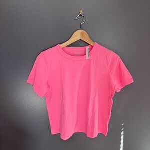 Old Navy Women NWT Bright Hot Pink Cropped Crew Neck Tee Shirt Size XS Tall